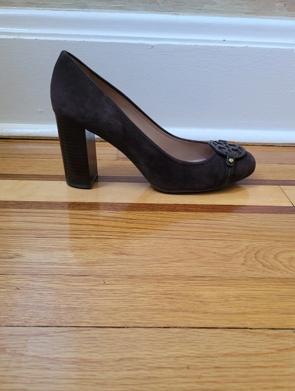 TORY BURCH MINI MILLER 85MM PUMP IN COCONUT BROWN SUEDE